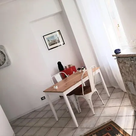 Apartment Casa Stefania: Centrale A Turin