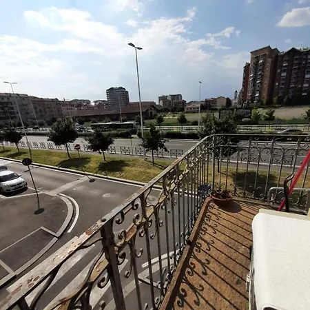 Casa Stefania: Centrale A Lägenhet Turin